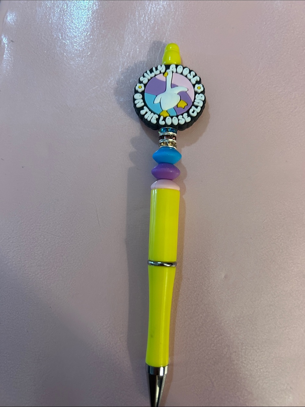 Beaded pens with sleeves and extra refill - Picture 3 of 16